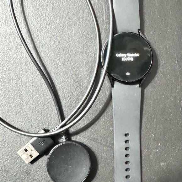 Samsung Galaxy Watch 4 Classic 40 LTE Black - Picture 15 of 16